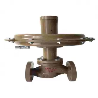 Self-operated micro-pressure regulating valve